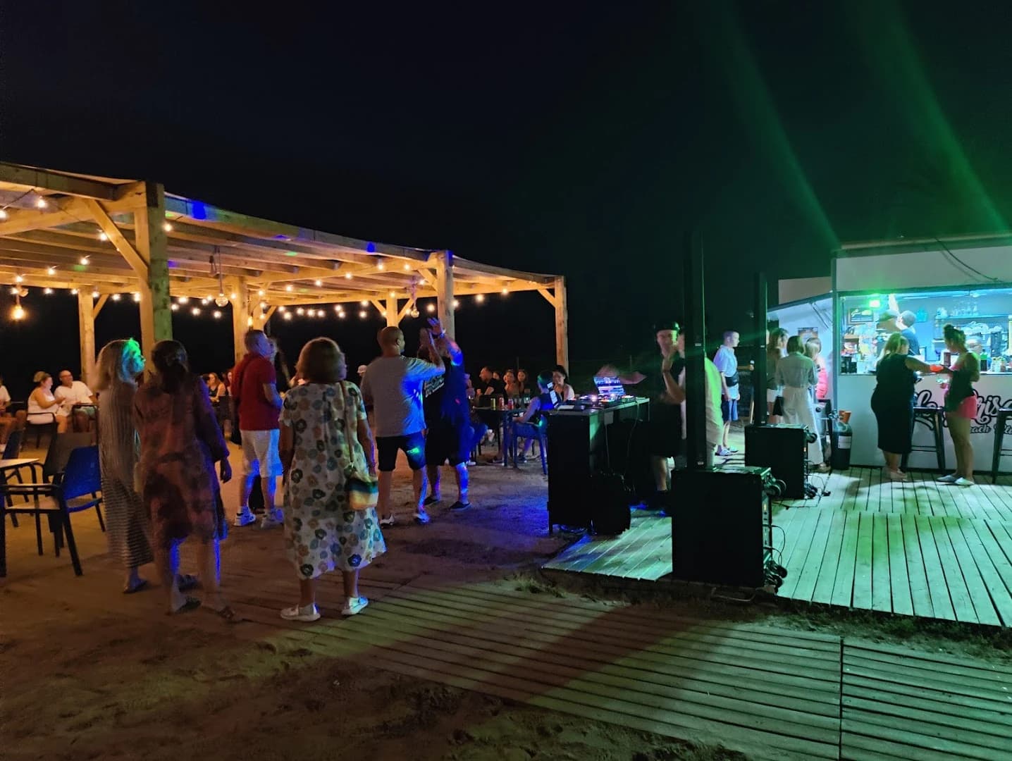 La Brisa Beach Club - Photo 4